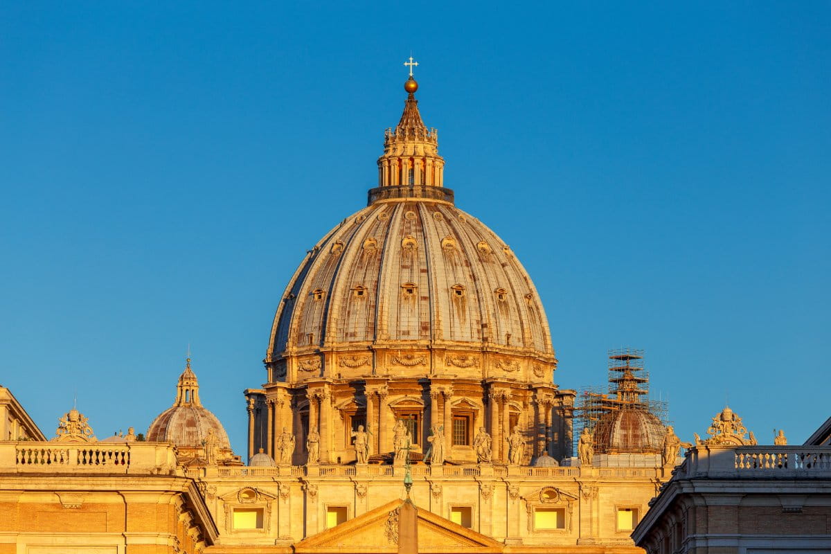 Photography Tips for Capturing St. Peter\'s Basilica